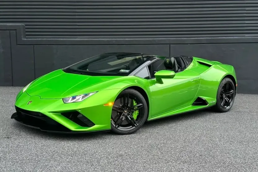 2021 Lamborghini Huracan Evo Spyder photo 1