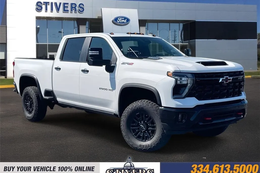 2025 Chevrolet Silverado 2500HD ZR2 photo 1