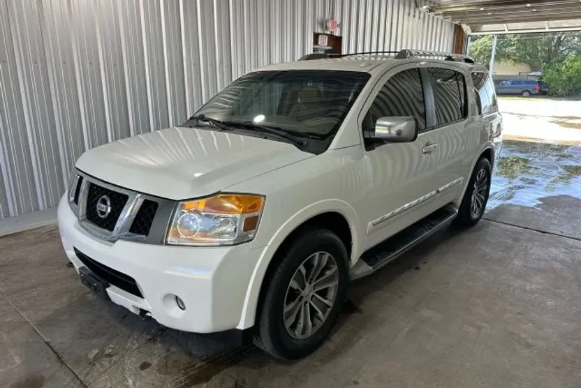 2015 Nissan Armada SL photo 1