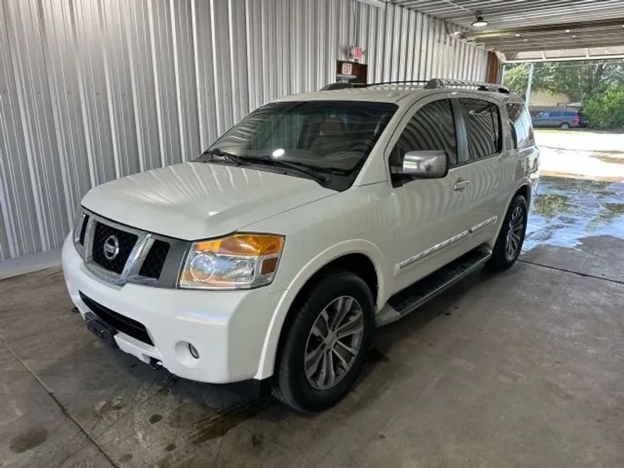 2015 Nissan Armada SL photo 1