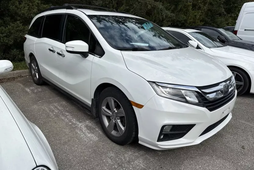 2020 Honda Odyssey EX-L photo 1