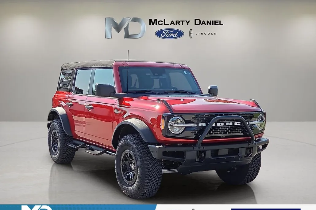 2023 Ford Bronco Wildtrak photo 1
