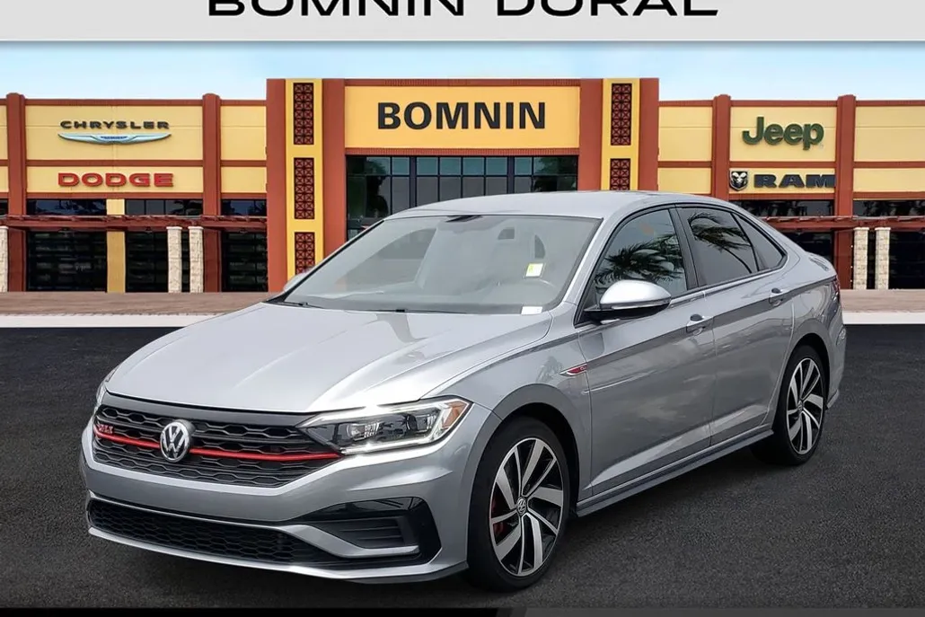 2021 Volkswagen Jetta GLI photo 1