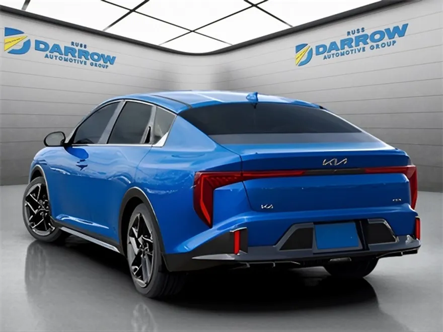 2025 Kia K4 GT-Line photo 1
