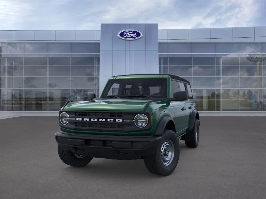 2025 Ford Bronco Base photo 1