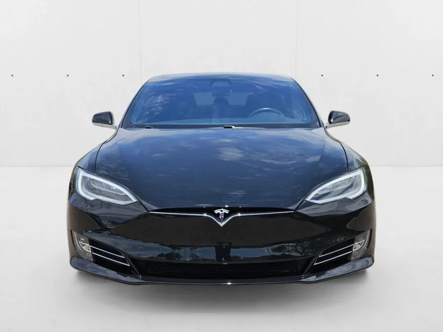 2018 Tesla Model S photo 1