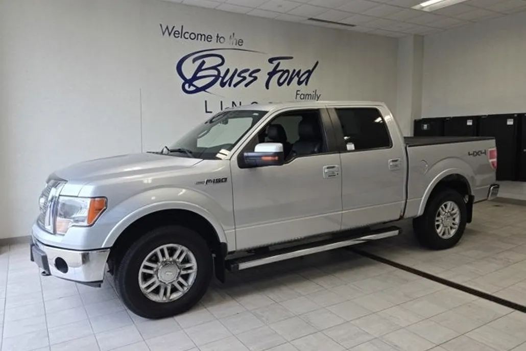2011 Ford F-150 Lariat photo 1