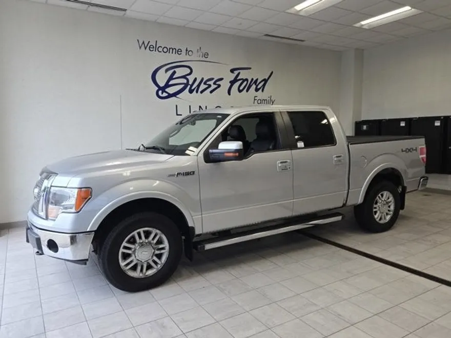 2011 Ford F-150 Lariat photo 1