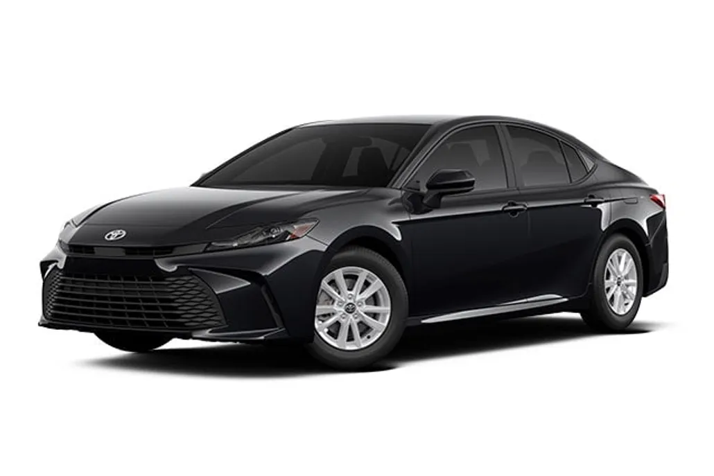 2025 Toyota Camry LE photo 1