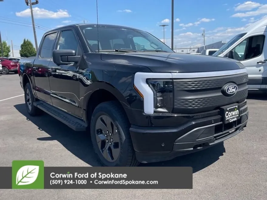 2025 Ford F-150 Lightning photo 1