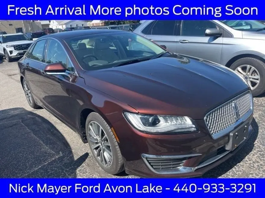 2019 Lincoln MKZ Hybrid photo 1