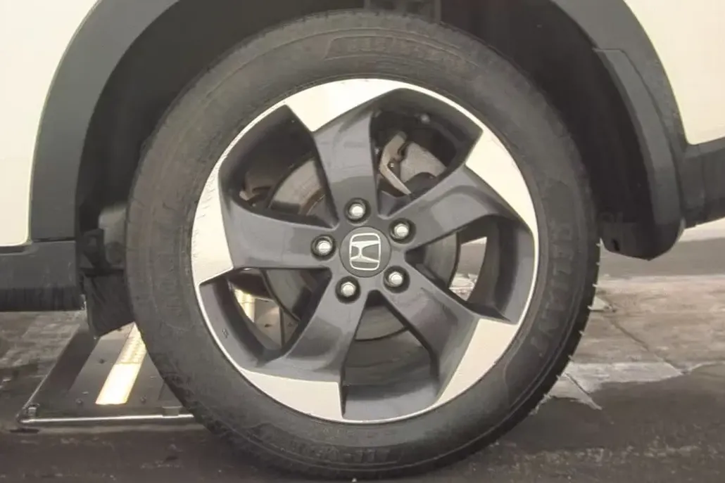 2018 Honda HR-V EX photo 1