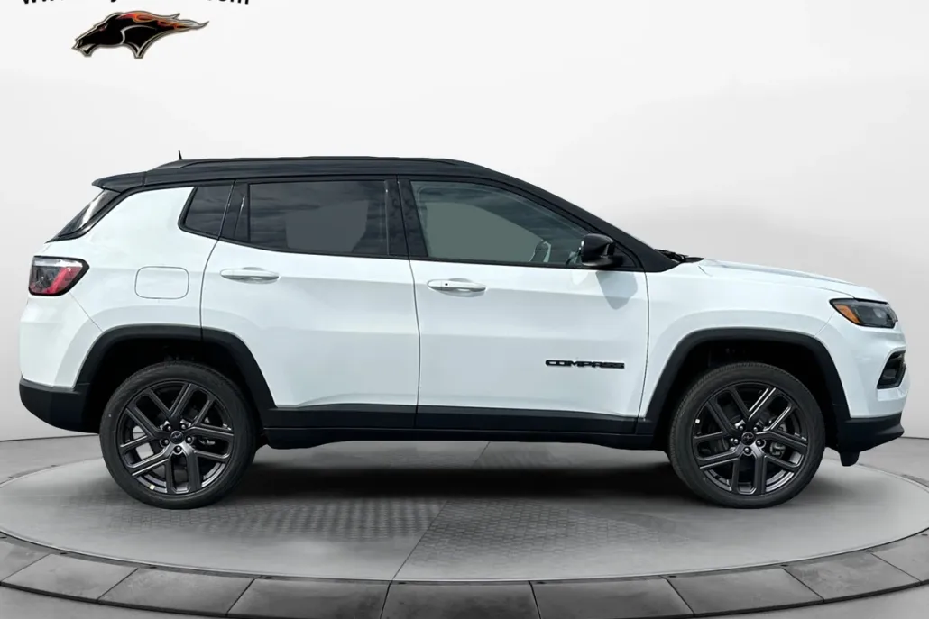 2025 Jeep Compass Limited photo 1