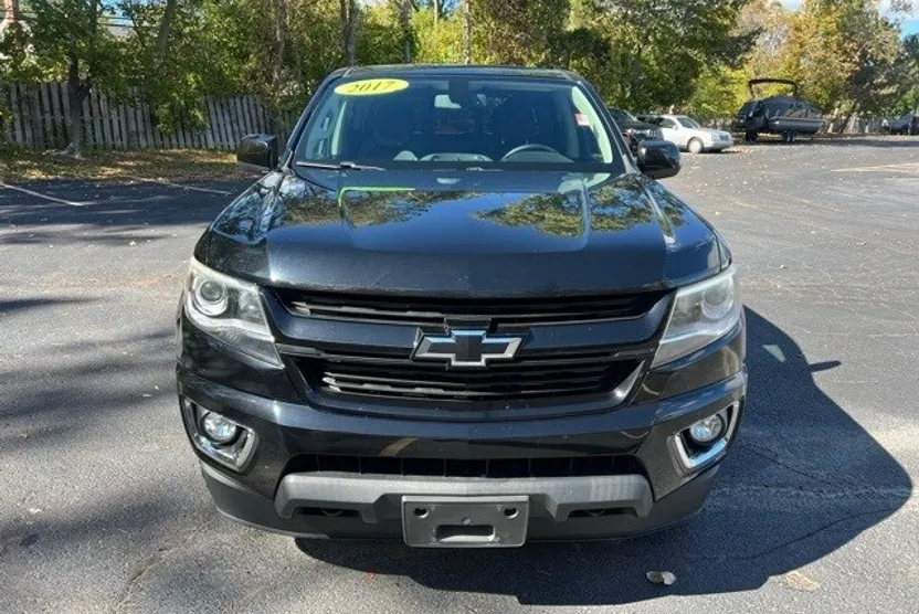 2017 Chevrolet Colorado Z71 photo 1