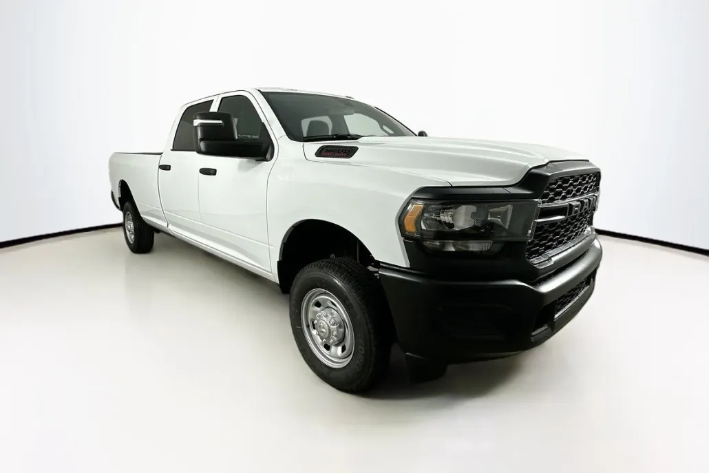 2024 Ram 2500 Tradesman photo 1