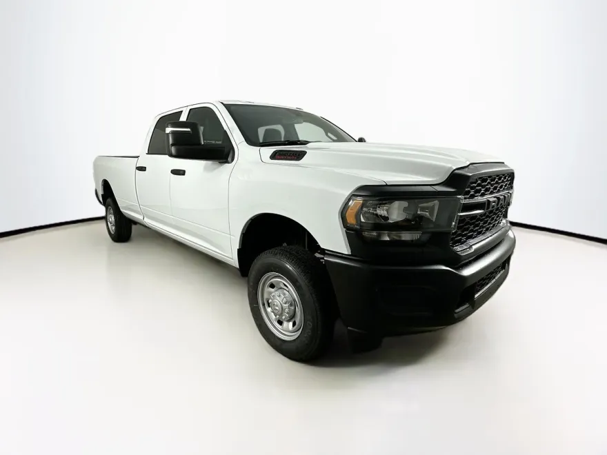 2024 Ram 2500 Tradesman photo 1