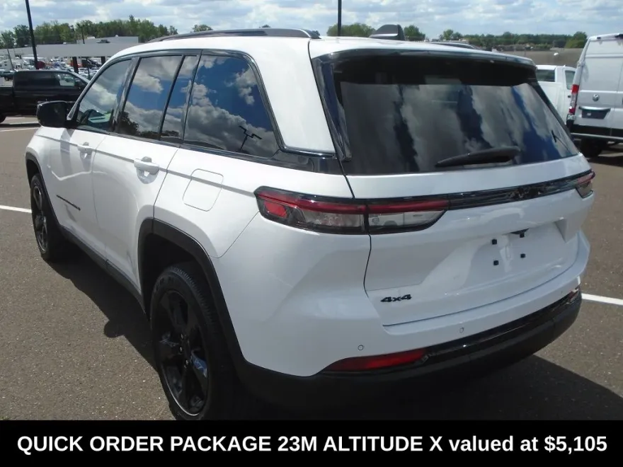2023 Jeep Grand Cherokee Altitude X photo 1