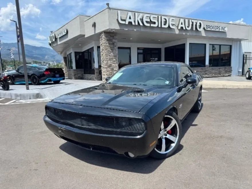 2014 Dodge Challenger SRT8 photo 1