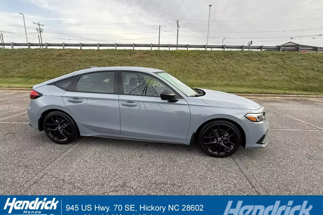 2024 Honda Civic Sport Hatchback photo 1