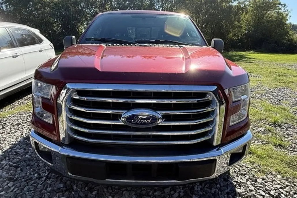 2017 Ford F-150 XLT photo 1
