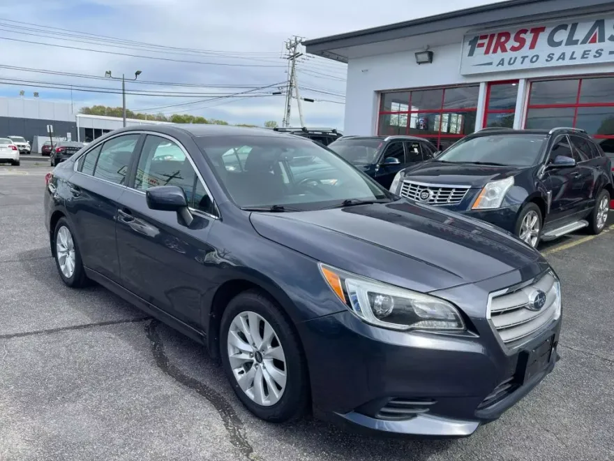 2016 Subaru Legacy 2.5i Premium photo 1