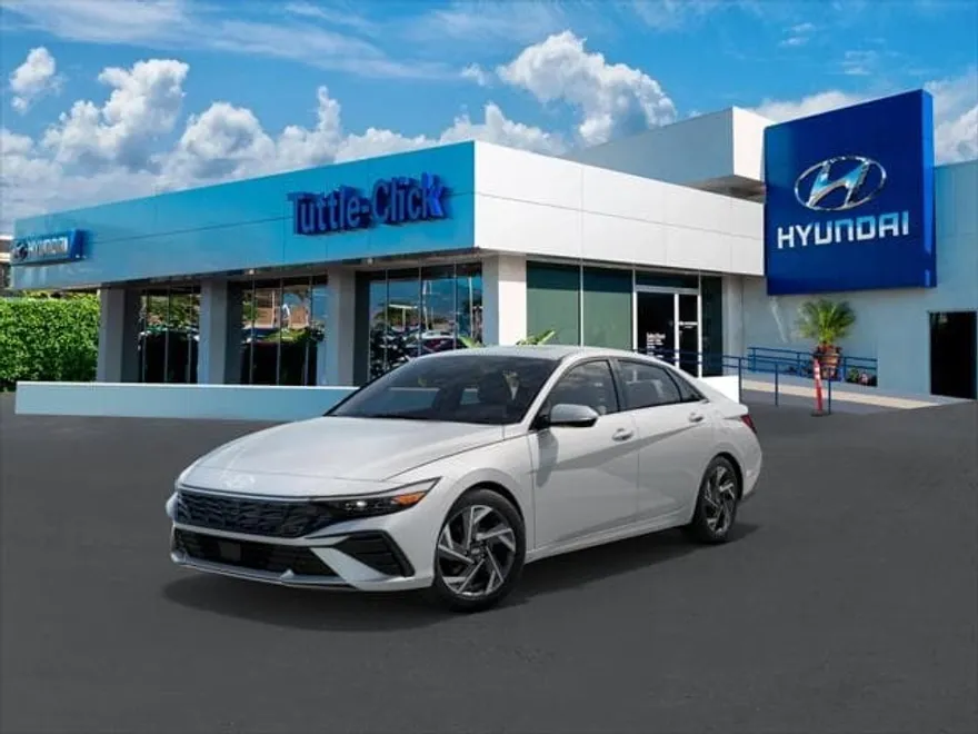 2025 Hyundai Elantra Limited photo 1
