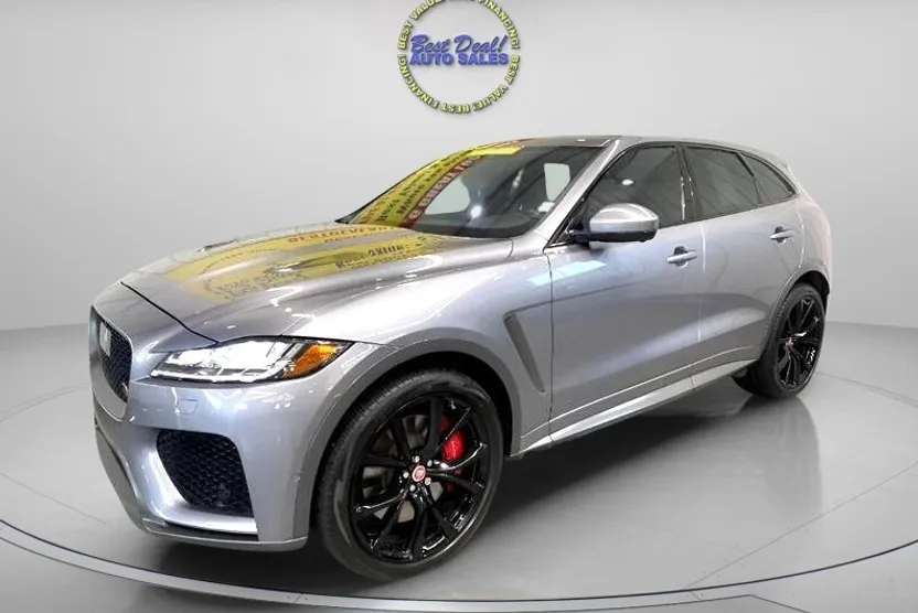 2020 Jaguar F-PACE SVR photo 1