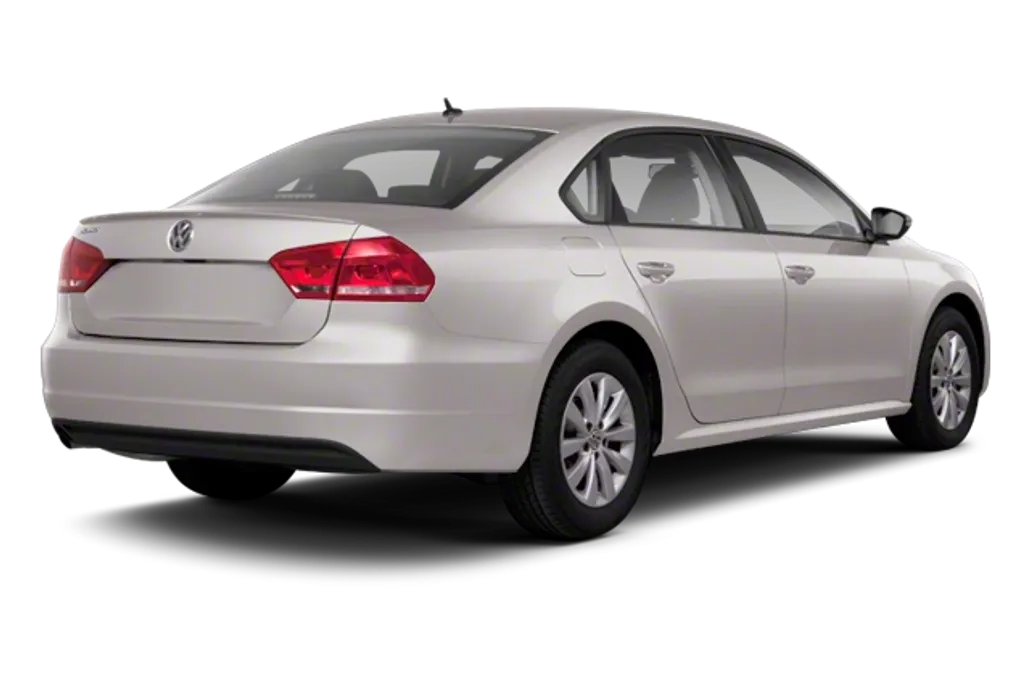 2012 Volkswagen Passat TDI SE photo 1