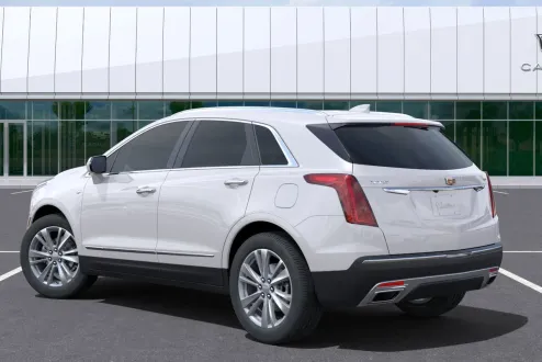 2025 Cadillac XT5 Premium Luxury photo 3