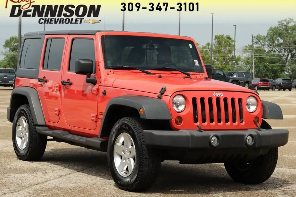 2013 Jeep Wrangler Unlimited Sport photo 1