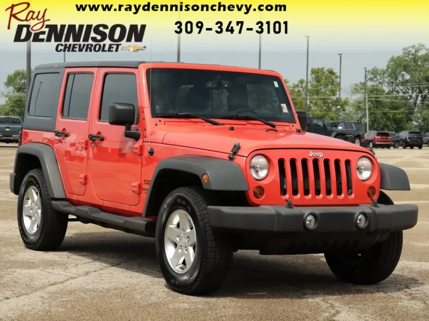 2013 Jeep Wrangler Unlimited Sport photo 1