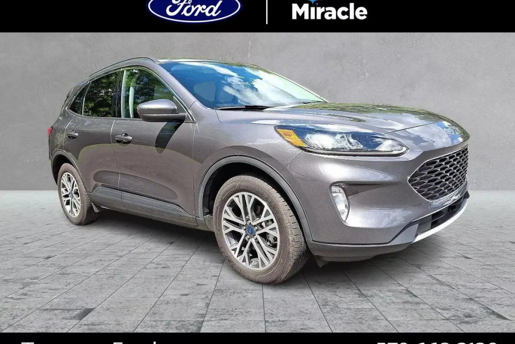 2021 Ford Escape SEL Hybrid photo 1