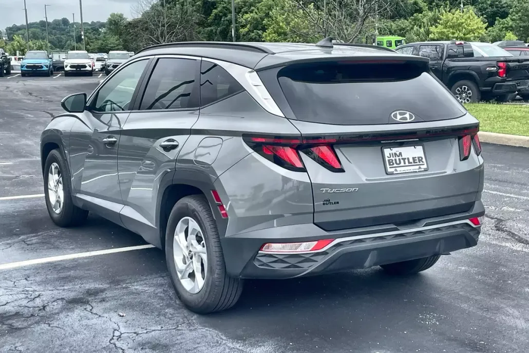 2024 Hyundai Tucson SEL photo 1