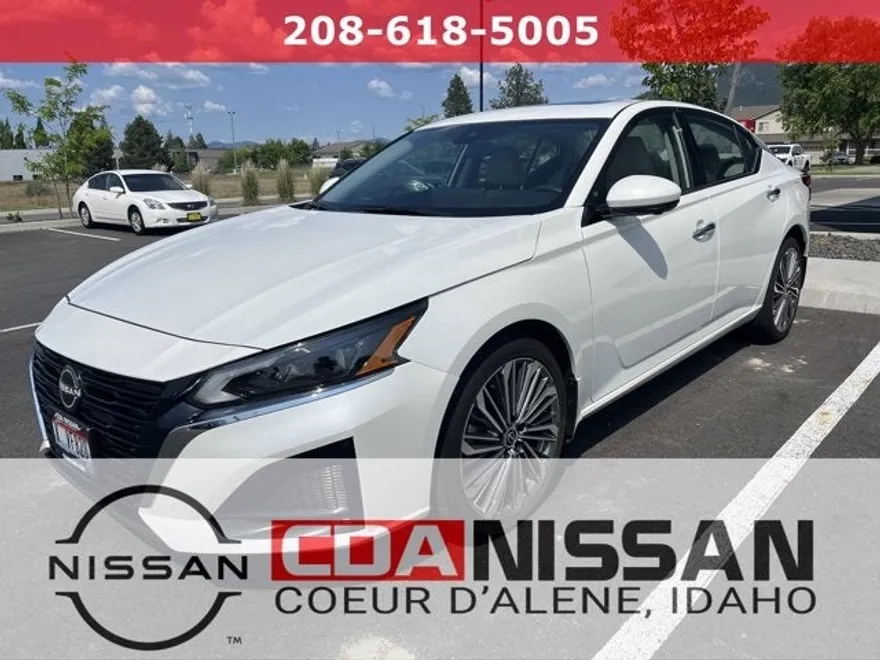 2024 Nissan Altima 2.5 SL photo 1