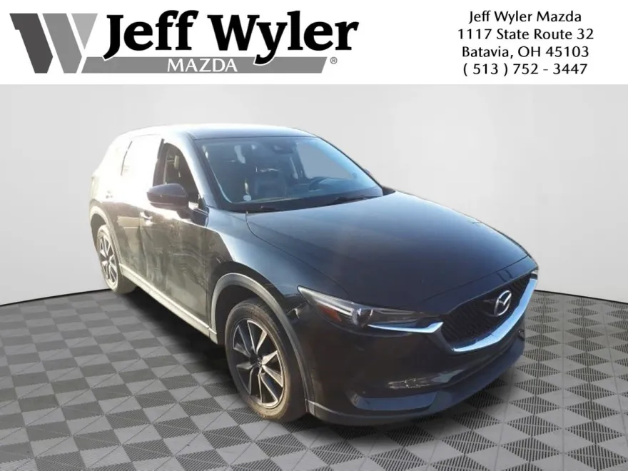 2017 Mazda CX-5 Grand Touring Select photo 1