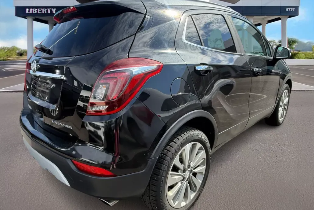 2017 Buick Encore Preferred photo 1