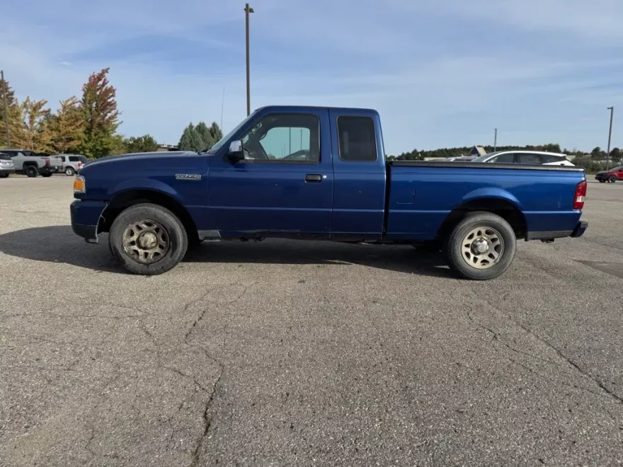 2011 Ford Ranger XLT photo 1