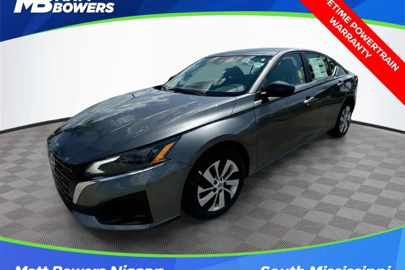 2025 Nissan Altima S photo 1