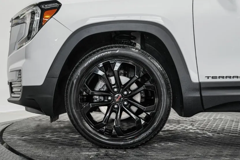 2022 Gmc Terrain SLE photo 1
