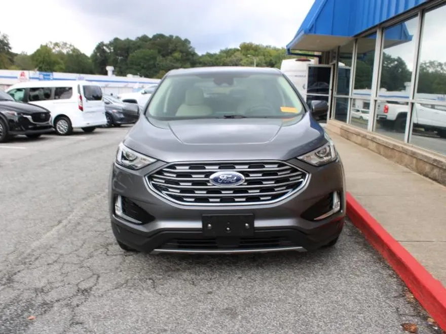 2021 Ford Edge SEL photo 1