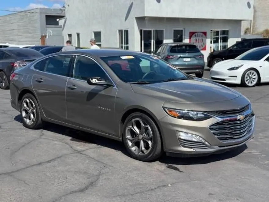 2020 Chevrolet Malibu 1LT photo 1