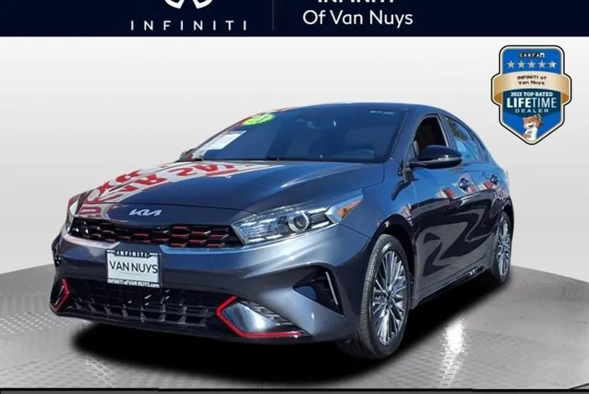 2023 Kia Forte GT-Line photo 1