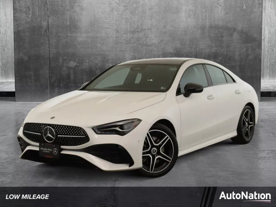 2025 Mercedes Benz CLA 250 4MATIC photo 1