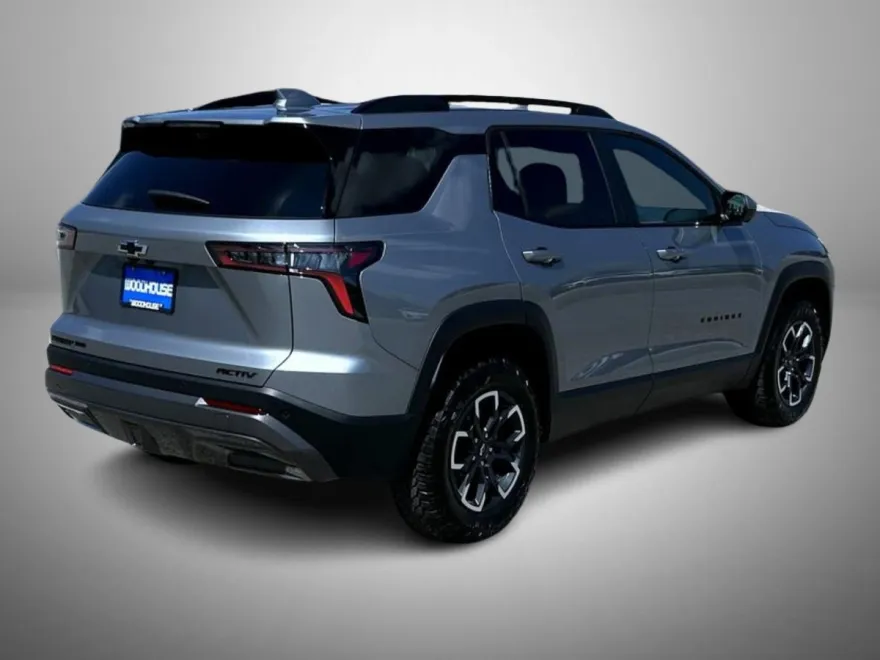 2026 Chevrolet Equinox ACTIV photo 1