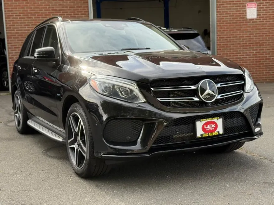 2018 Mercedes Benz GLE 550e 4MATIC photo 1