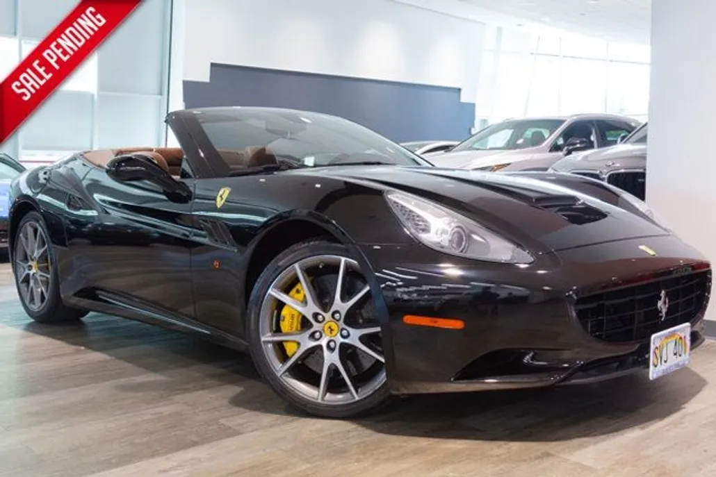 2010 Ferrari California Base photo 1