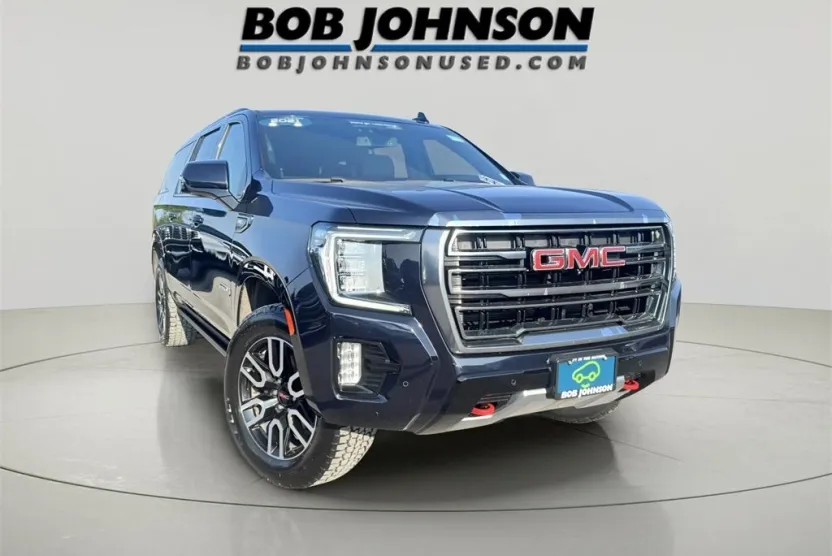 2021 Gmc Yukon XL AT4 photo 1