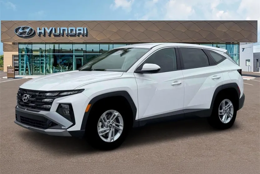 2026 Hyundai Tucson SE photo 1
