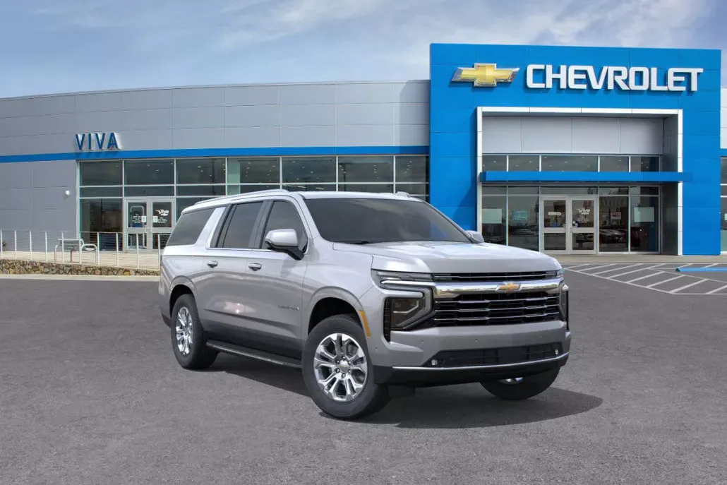 2026 Chevrolet Suburban LT photo 1