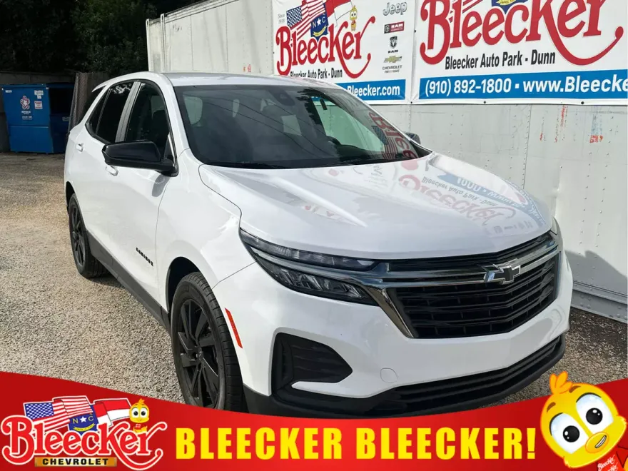 2023 Chevrolet Equinox LS photo 1